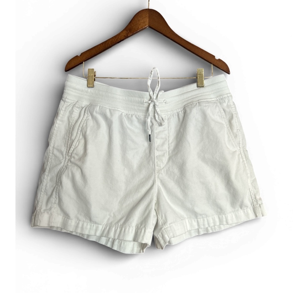 Orvis Women's White Draw String Shorts